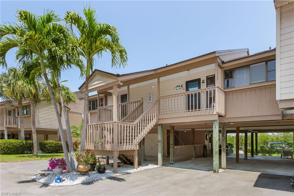 CAPTAINS HARBOR CONDO - Residential