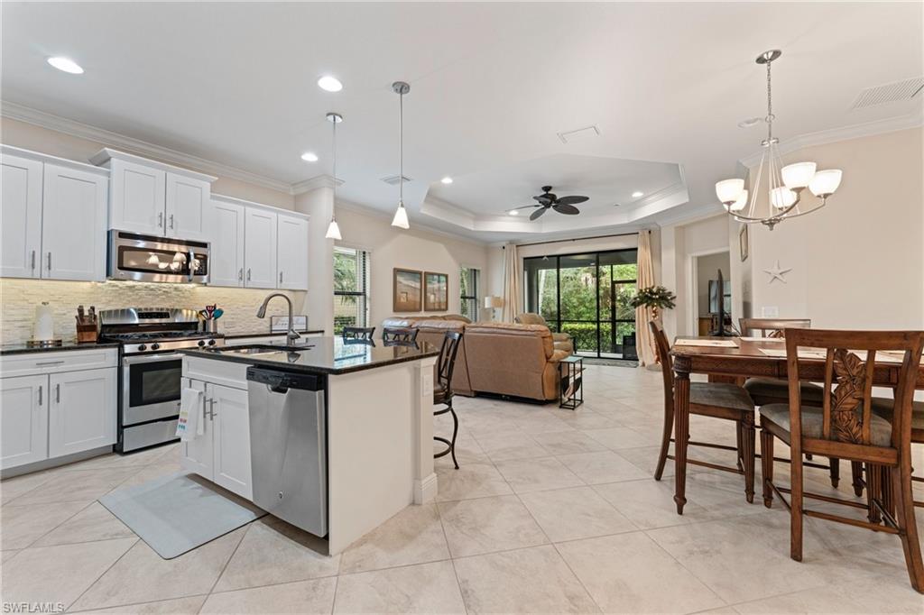 VILLA PALMERAS - Residential