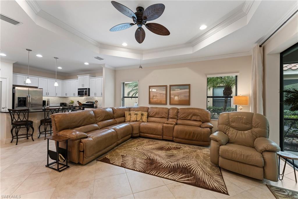 VILLA PALMERAS - Residential