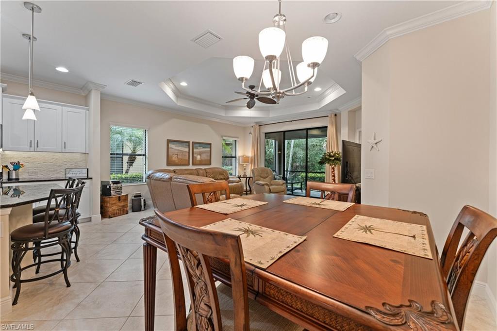 VILLA PALMERAS - Residential