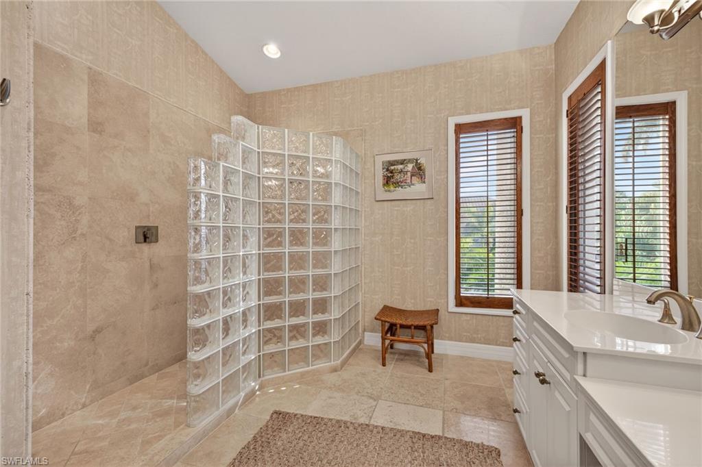 BEACHVIEW COUNTRY CLUB ESTATES - Residential