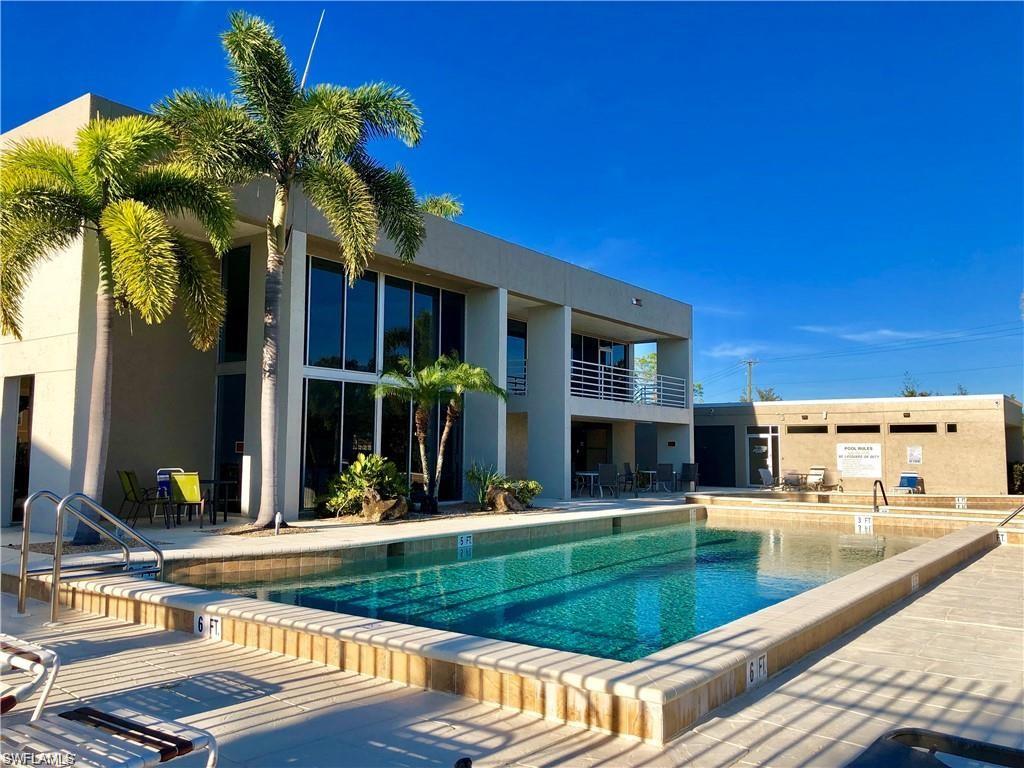 GRANADA LAKES - Residential
