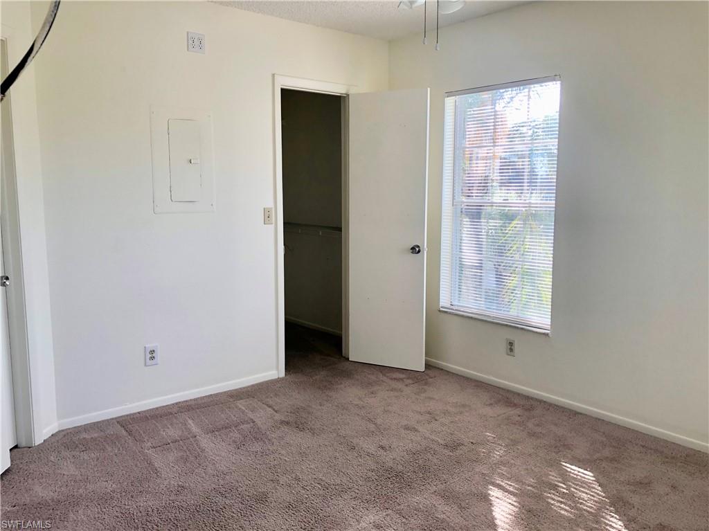 GRANADA LAKES - Residential