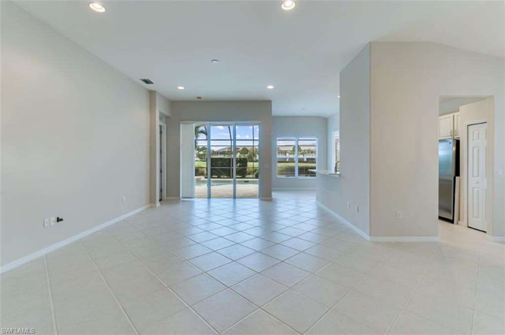 BRAMBLE POINTE - Residential