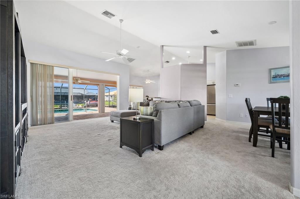 CAPE CORAL - Residential Lease