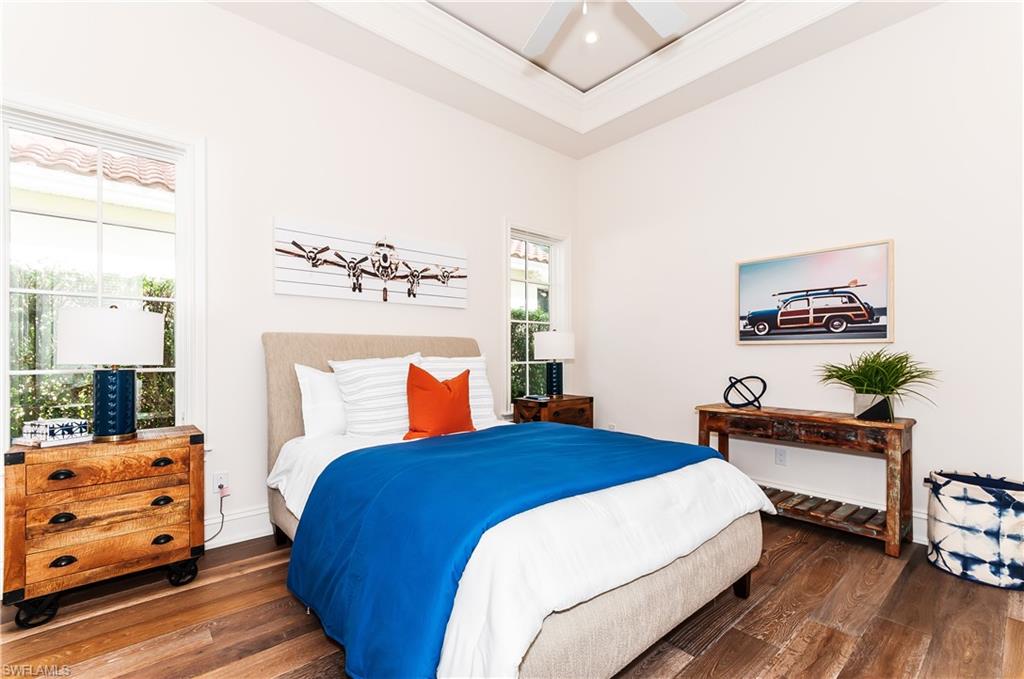 MOORINGS - Residential