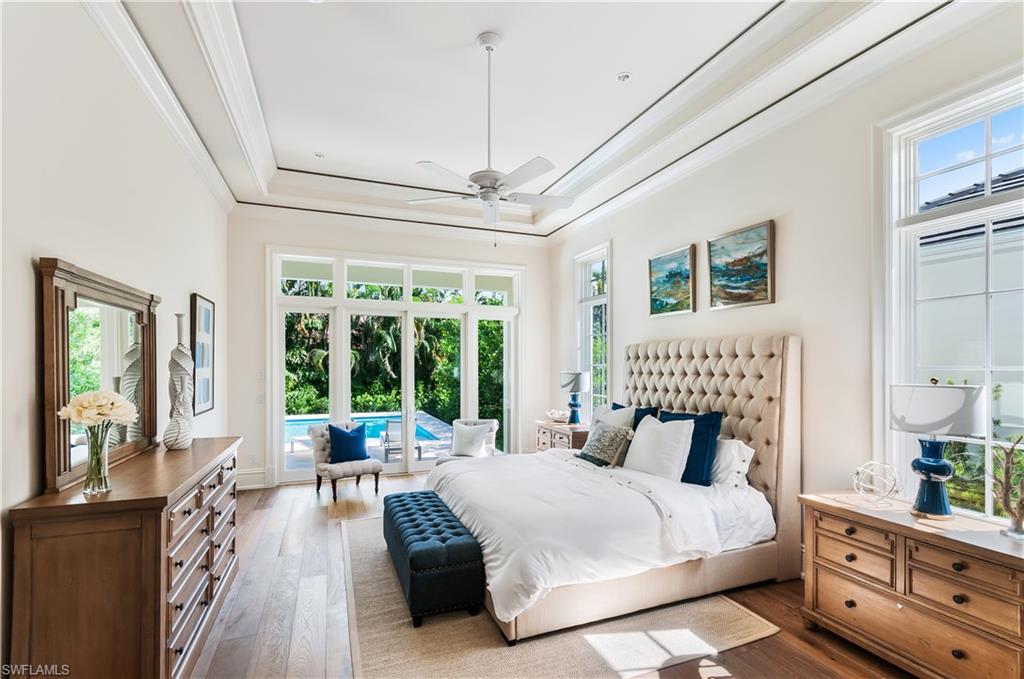 MOORINGS - Residential