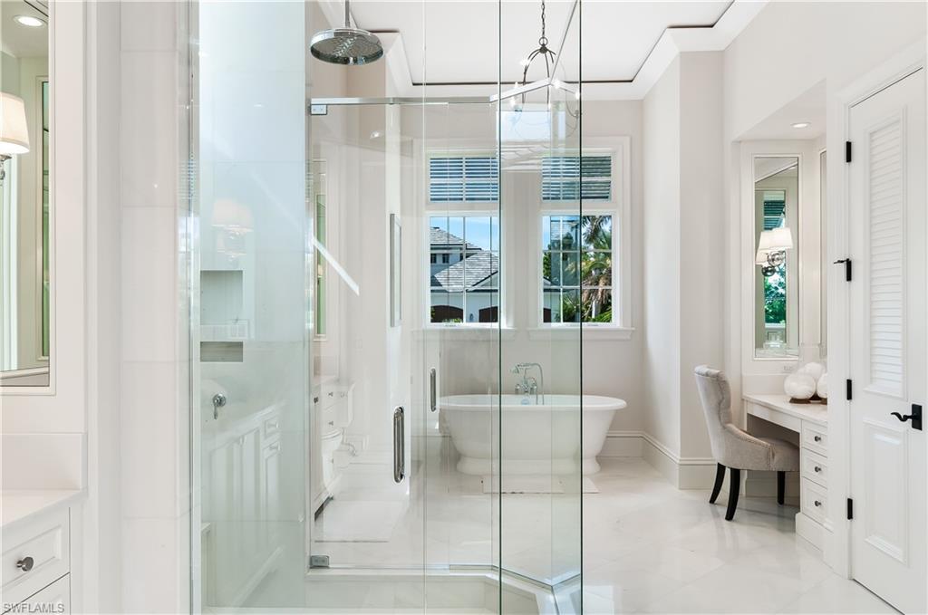 MOORINGS - Residential