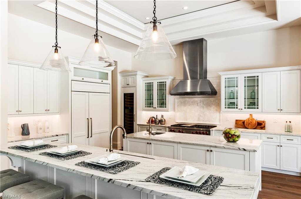 MOORINGS - Residential