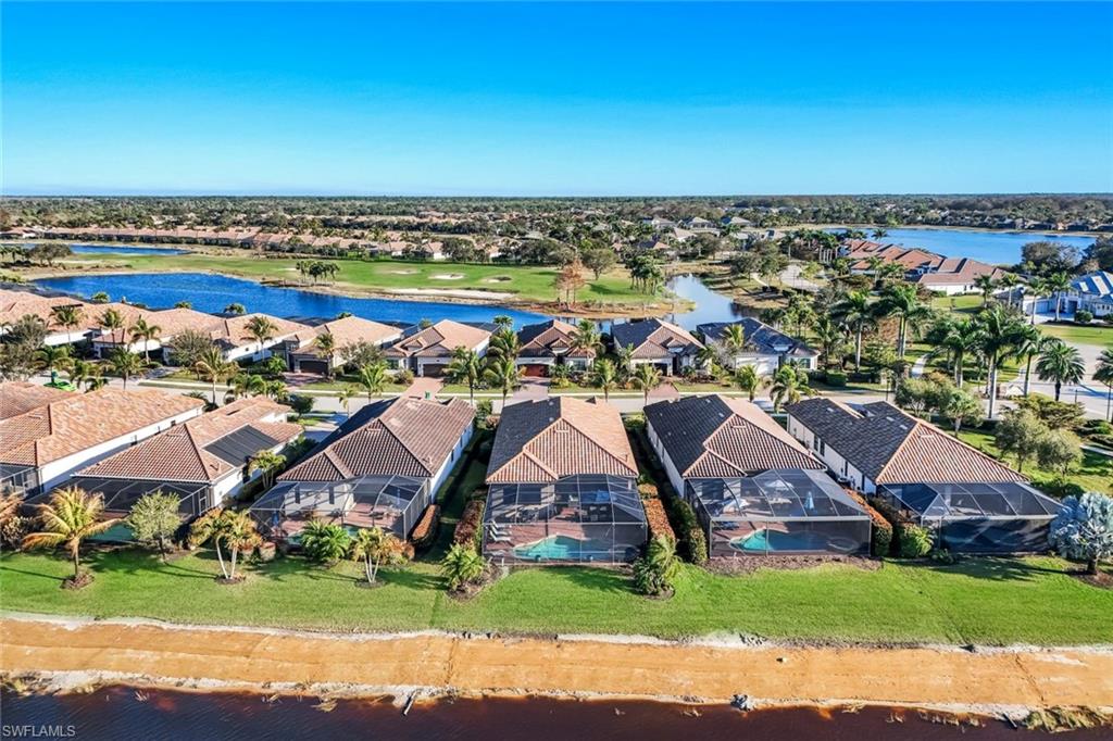 TWIN EAGLES - Residential