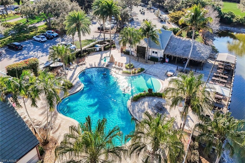 TWIN EAGLES - Residential