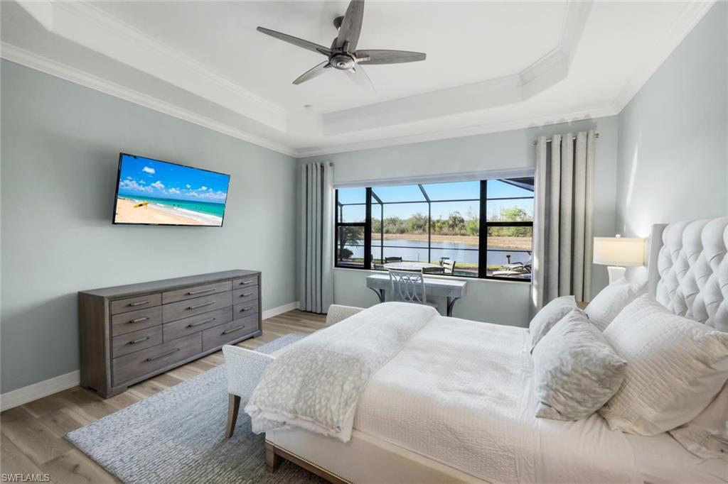 TWIN EAGLES - Residential