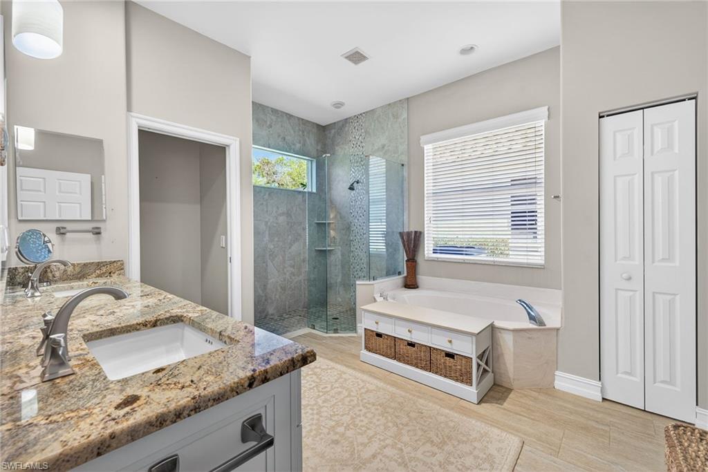 GLEN EAGLES - Residential