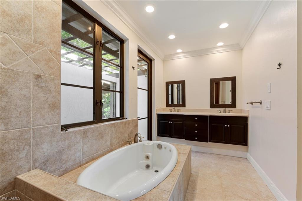 NAPLES BATH AND TENNIS CLUB - Residential