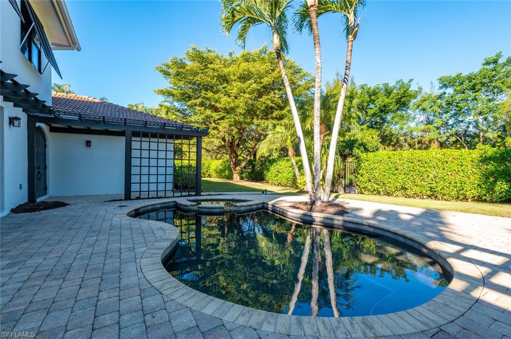 NAPLES BATH AND TENNIS CLUB - Residential