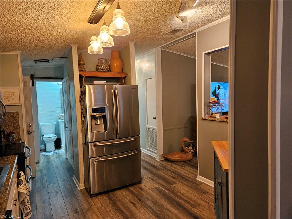 ENCHANTING SHORES - Residential