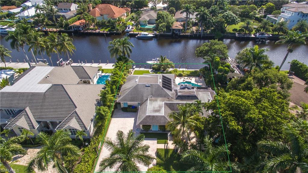 AQUALANE SHORES - Residential