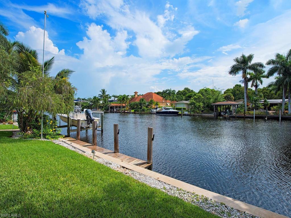 AQUALANE SHORES - Residential