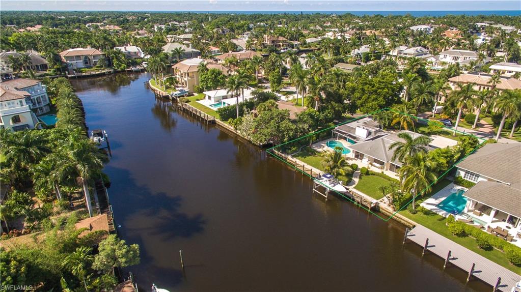 AQUALANE SHORES - Residential