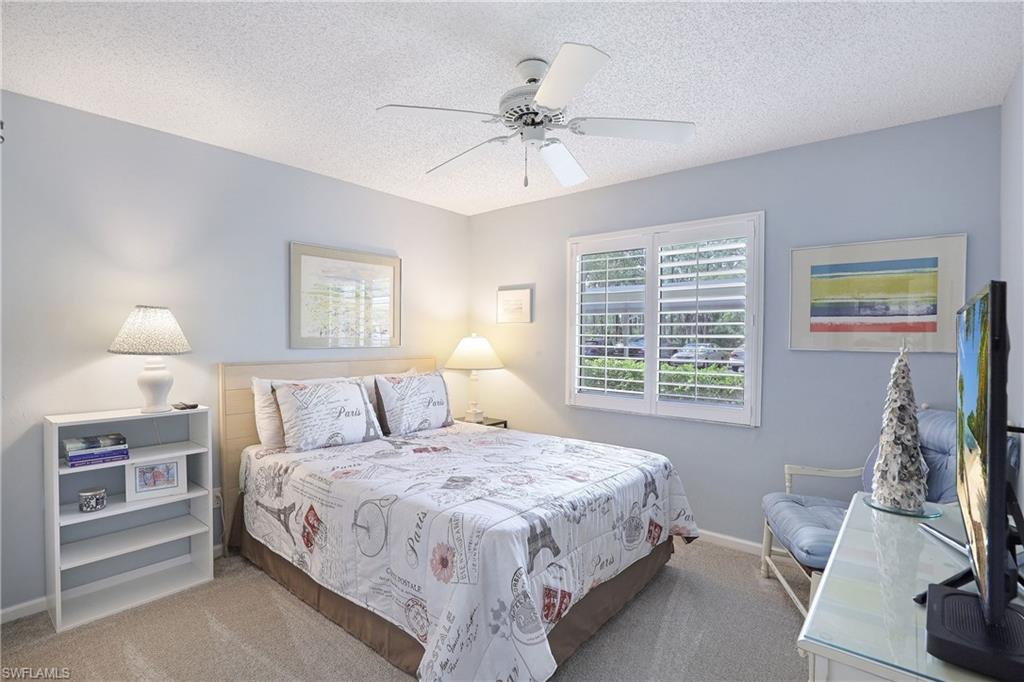 DEAUVILLE LAKE CLUB - Residential