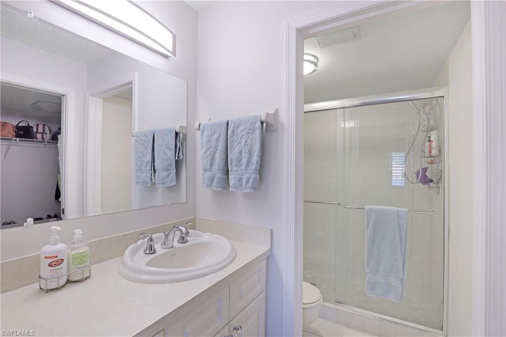 DEAUVILLE LAKE CLUB - Residential