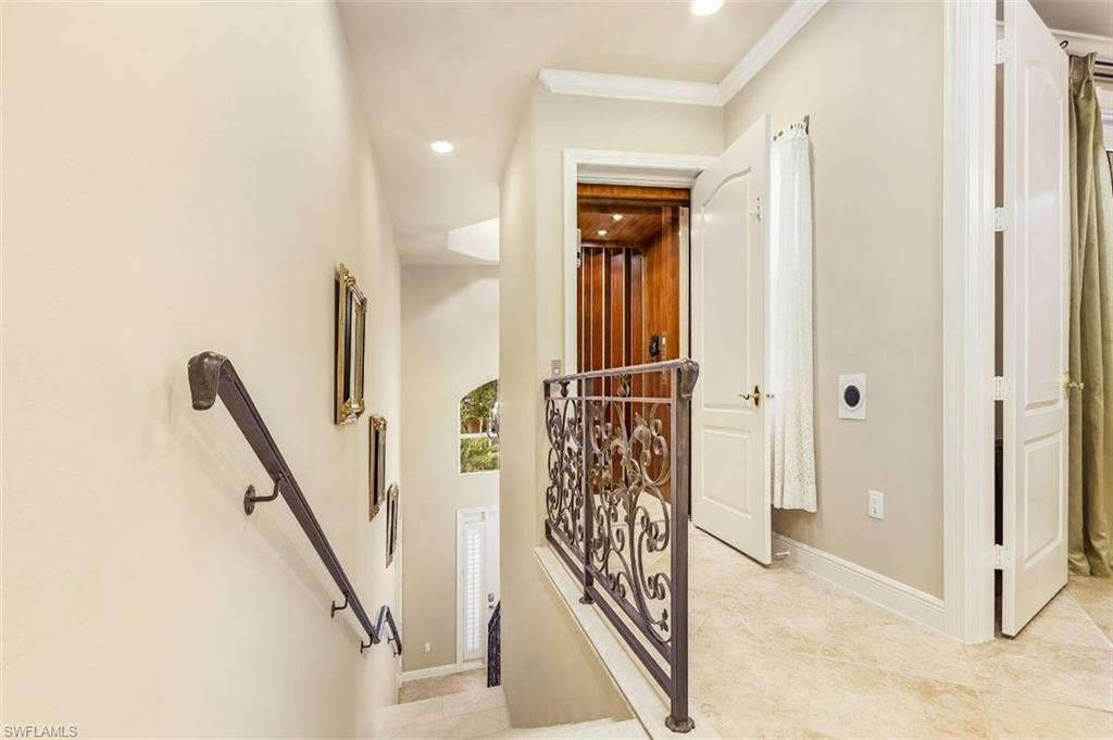 AVELLINO ISLES - Residential