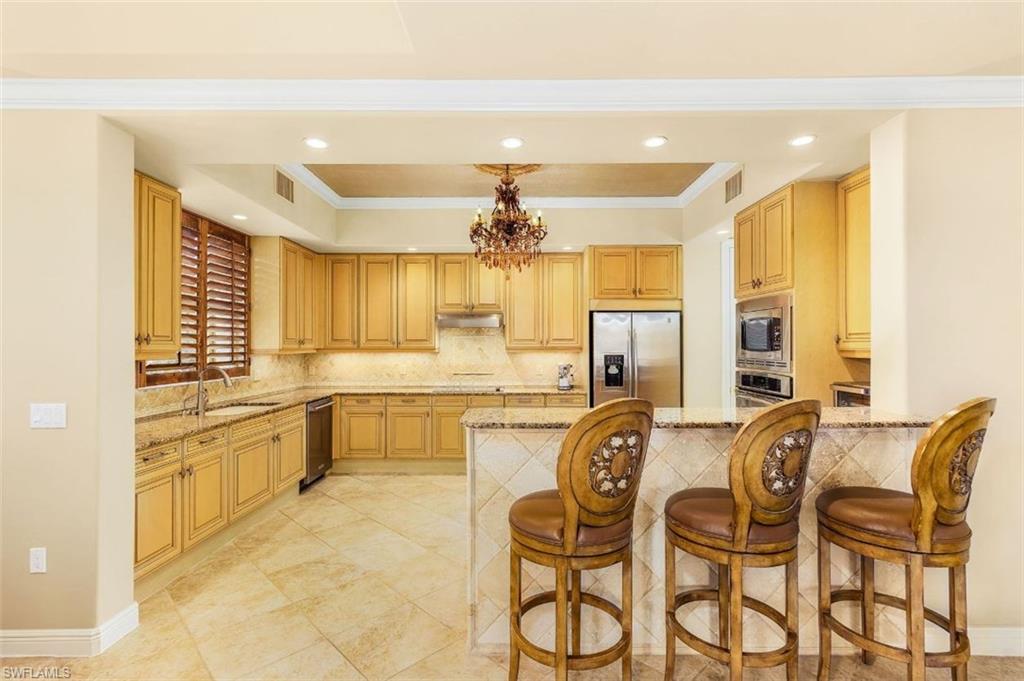 AVELLINO ISLES - Residential