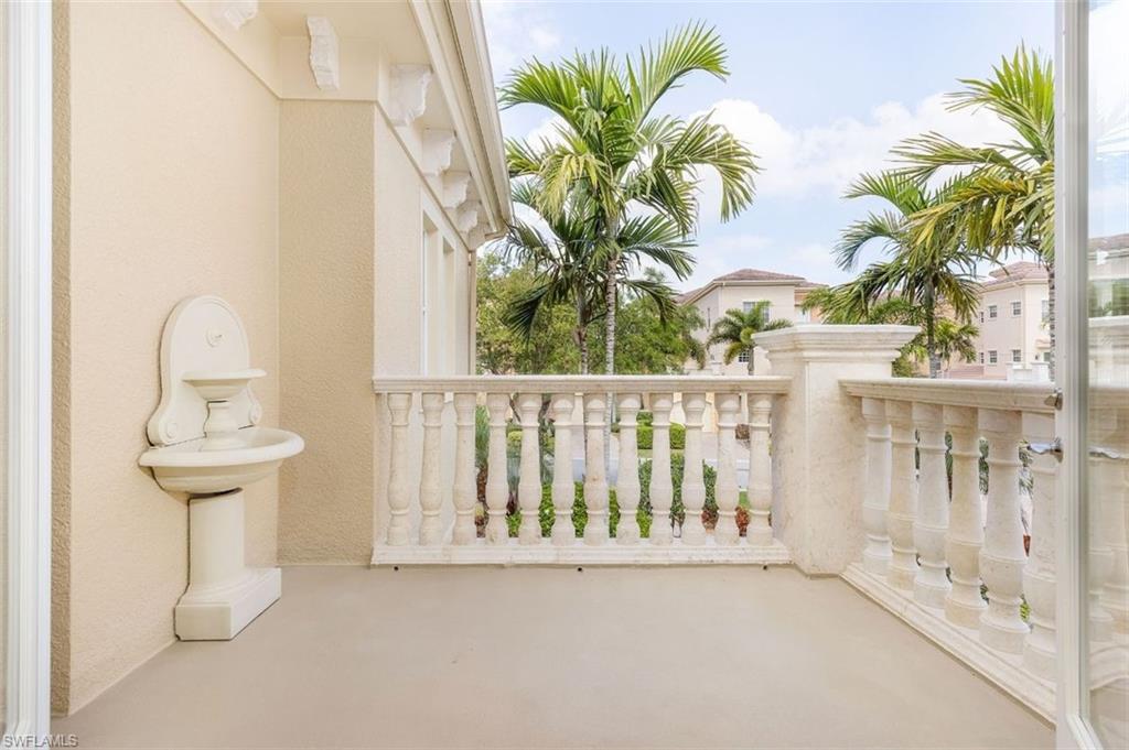 AVELLINO ISLES - Residential