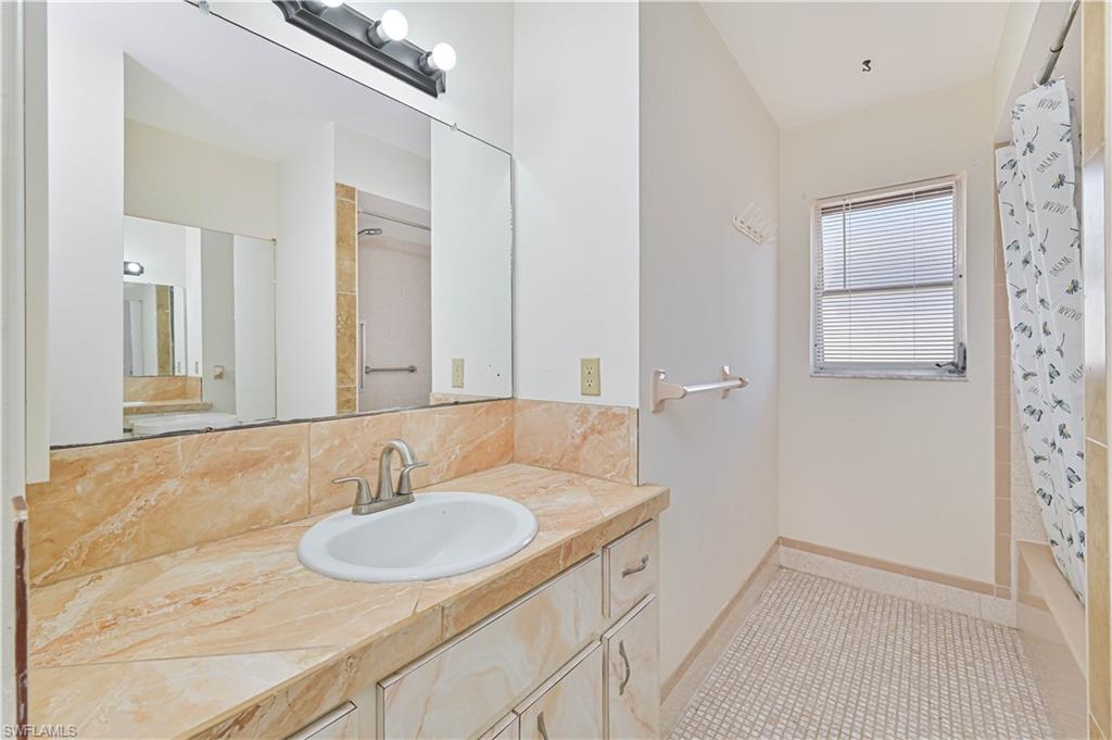 NAPLES PARK - Residential Lease