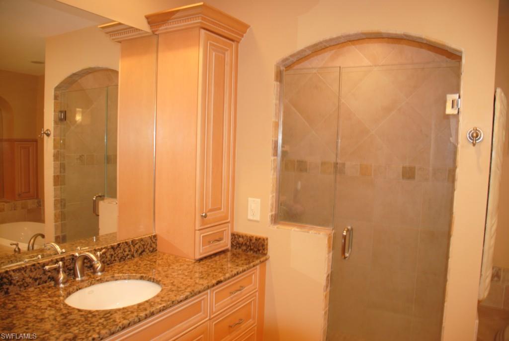 TAHITIAN SHORES - Residential