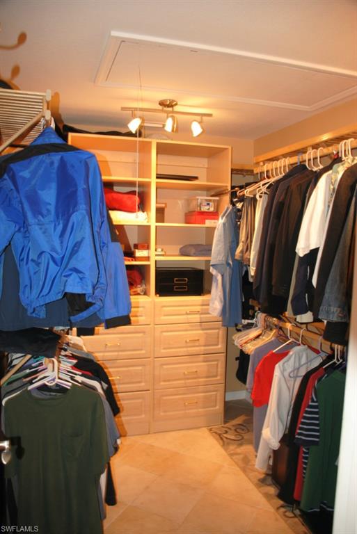 TAHITIAN SHORES - Residential