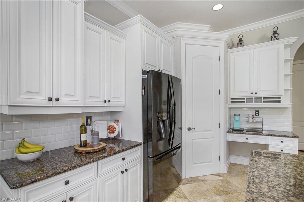 INDIGO LAKES - Residential