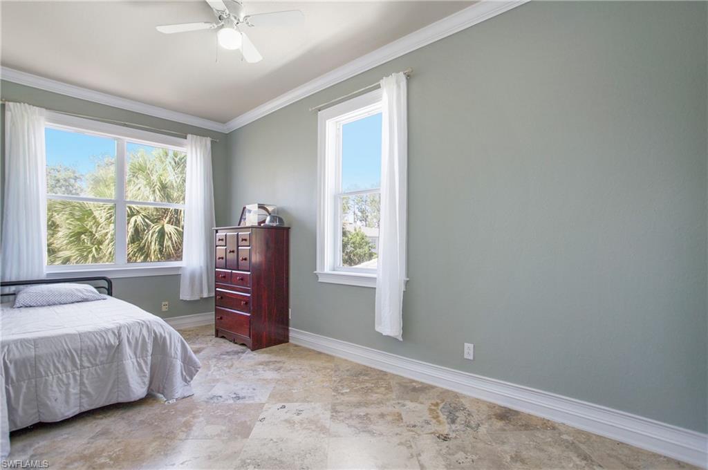 INDIGO LAKES - Residential