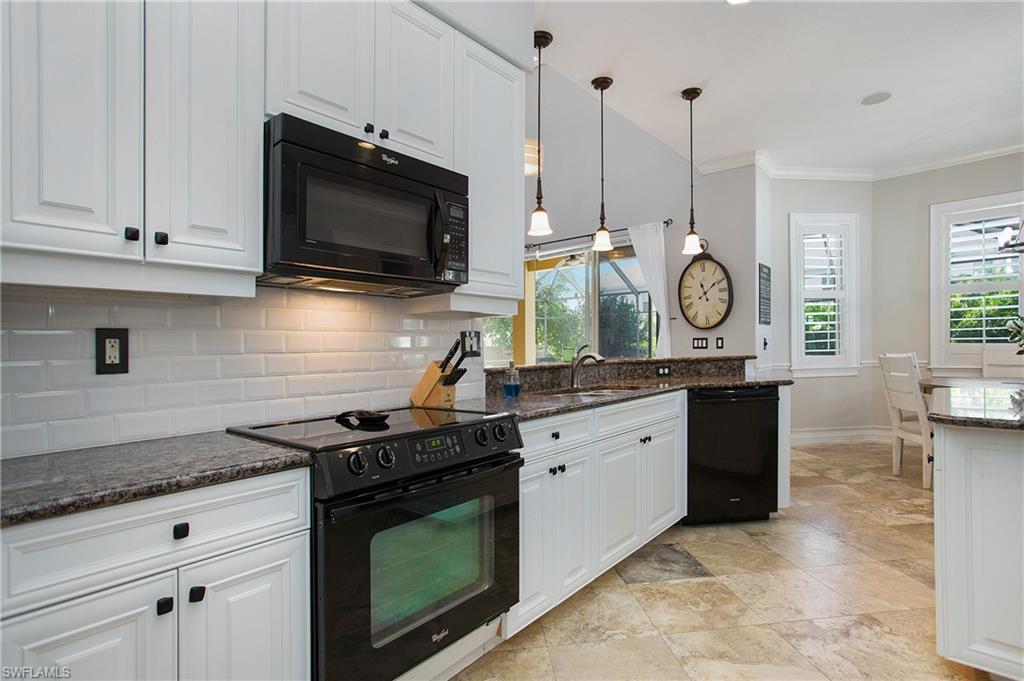 INDIGO LAKES - Residential