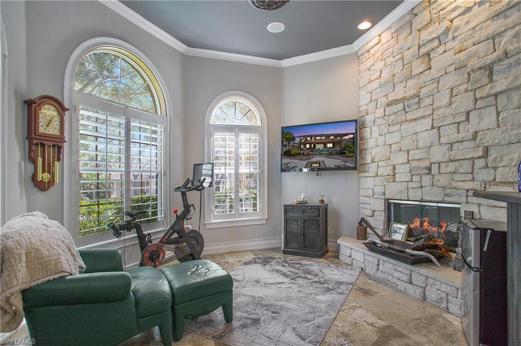 INDIGO LAKES - Residential