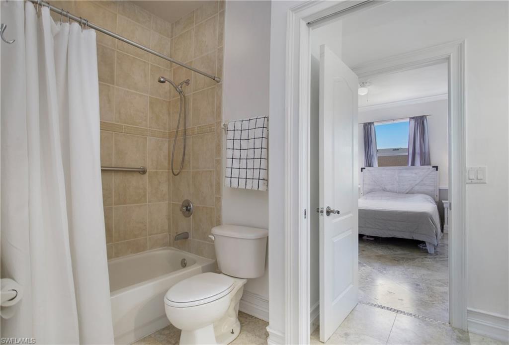 INDIGO LAKES - Residential