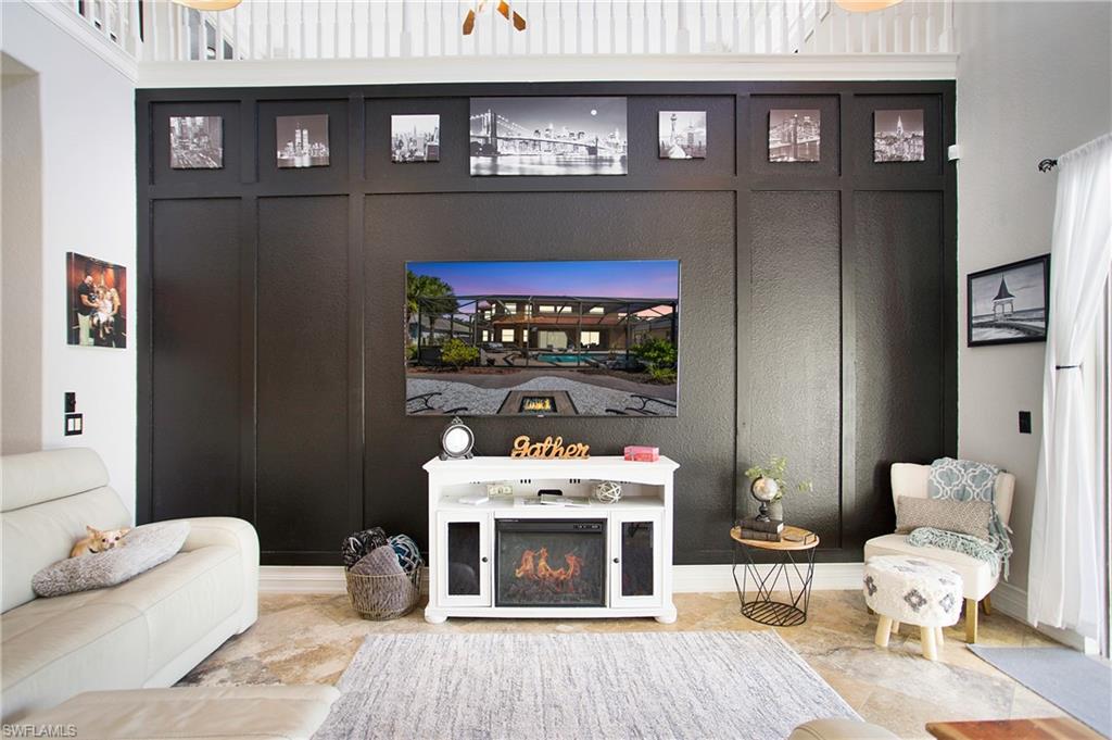 INDIGO LAKES - Residential