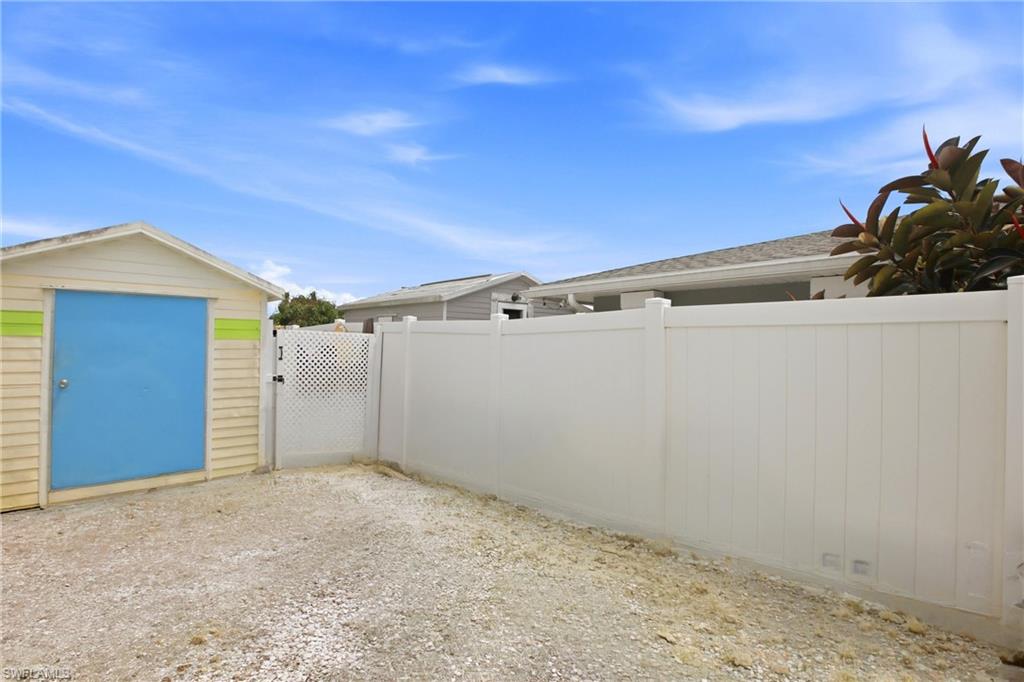 PORT CHARLOTTE - Residential