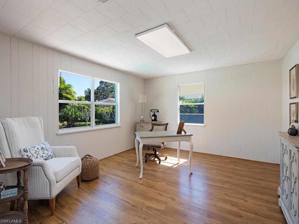 AQUALANE SHORES - Residential