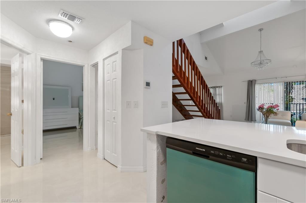 EMERALD WOODS - Residential Lease