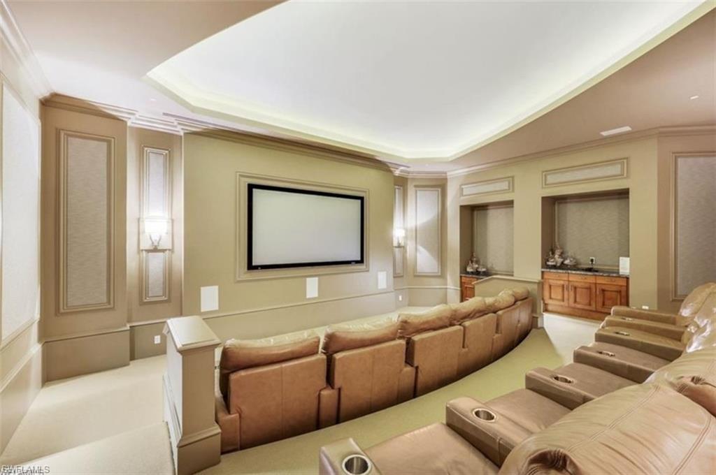 ESPERIA SOUTH - Residential