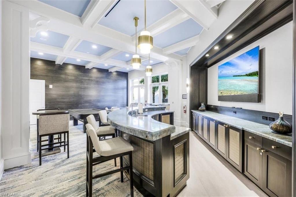 ESPERIA SOUTH - Residential