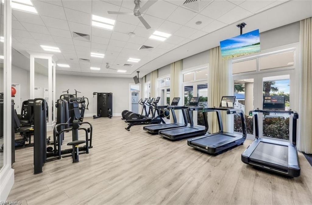 ESPERIA SOUTH - Residential