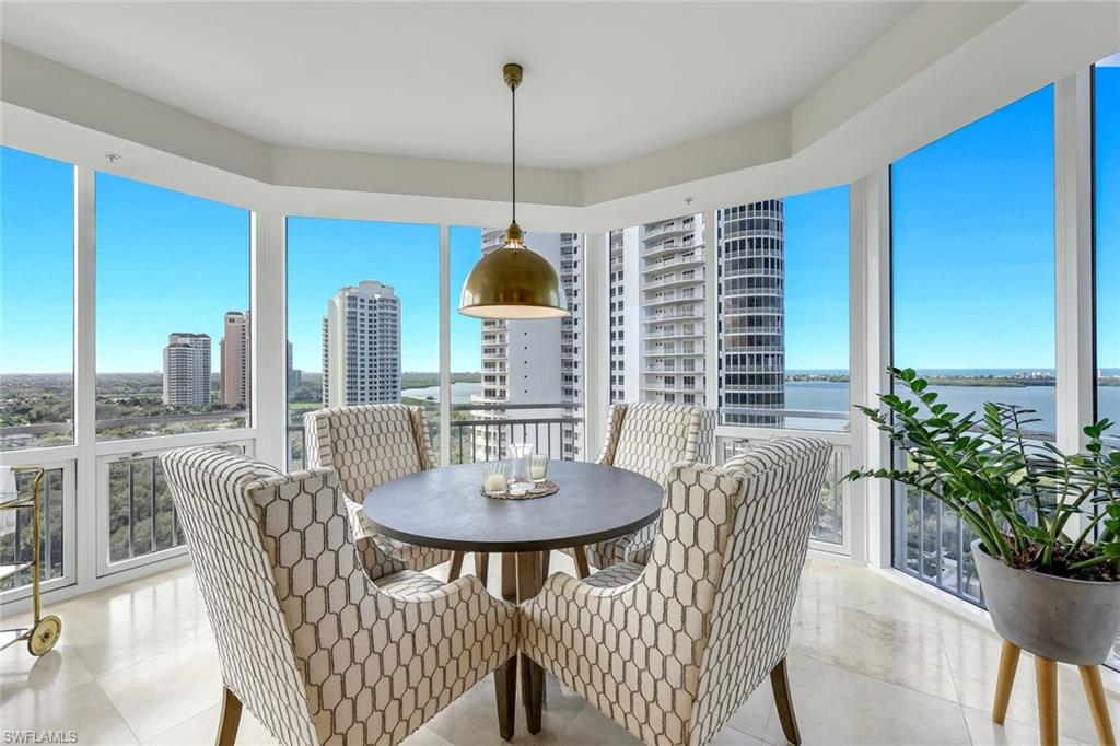 ESPERIA SOUTH - Residential