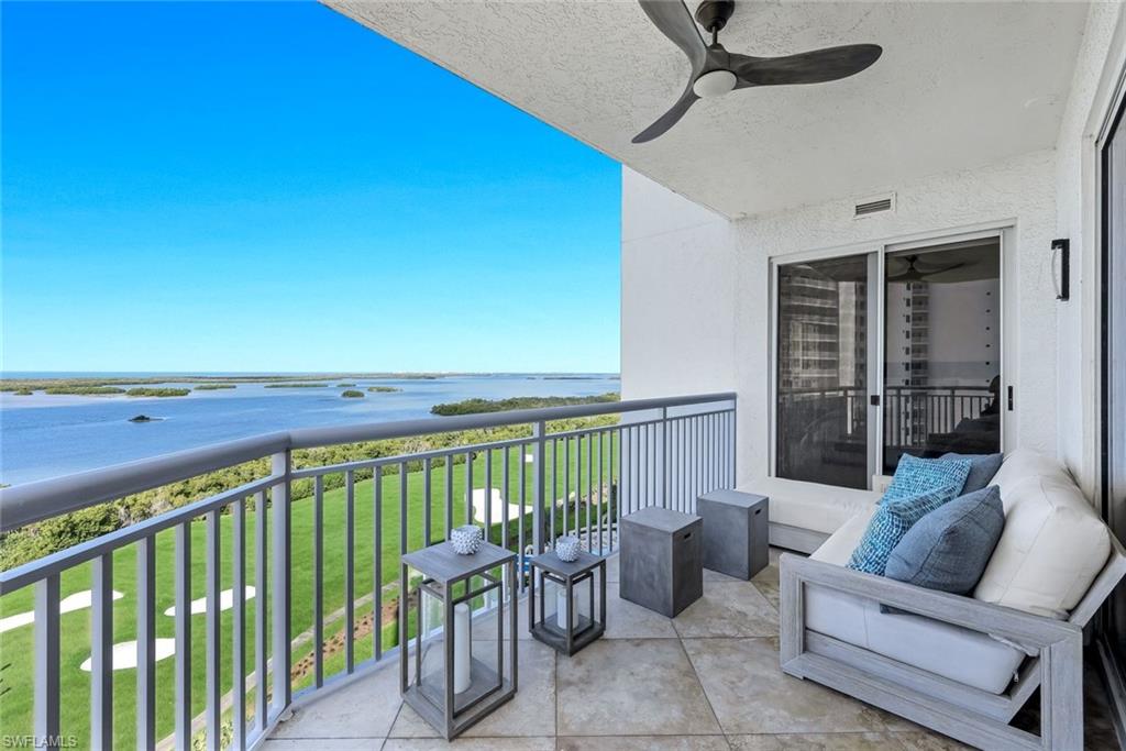 ESPERIA SOUTH - Residential