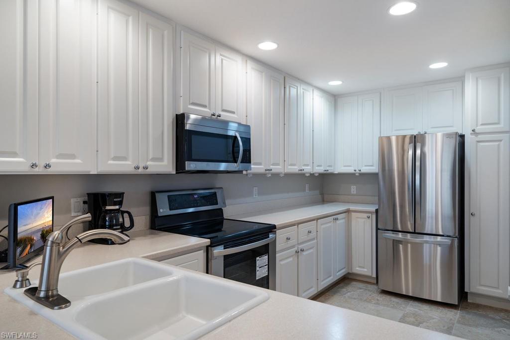 VERONA WALK - Residential