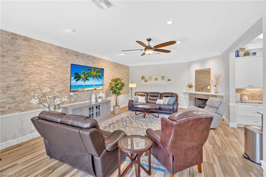 PINEHURST ESTATES - Residential