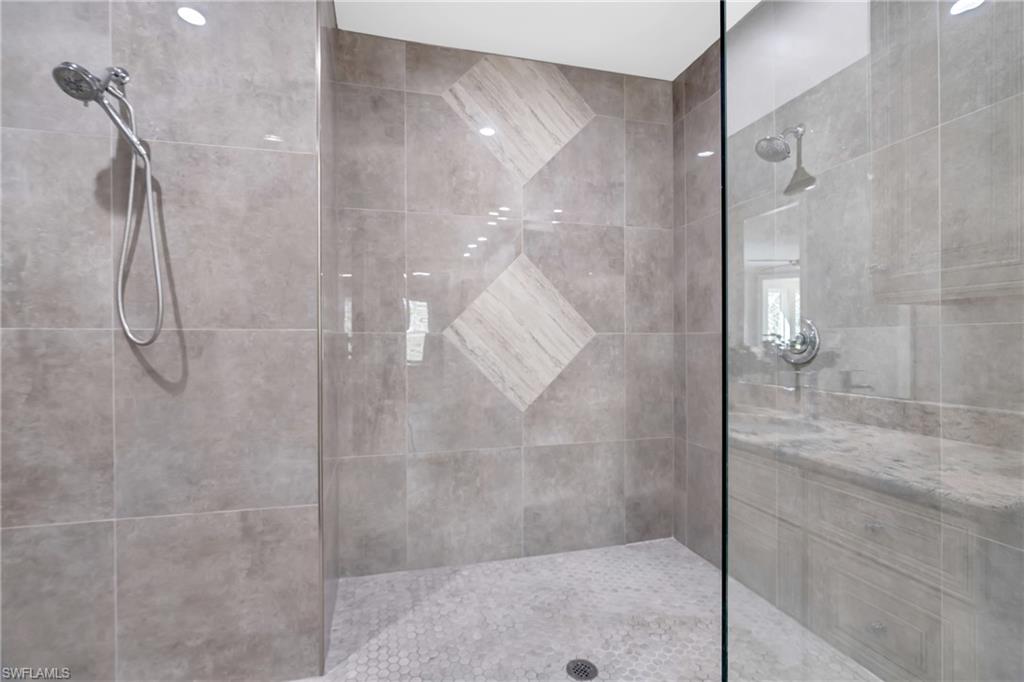 PINEHURST ESTATES - Residential