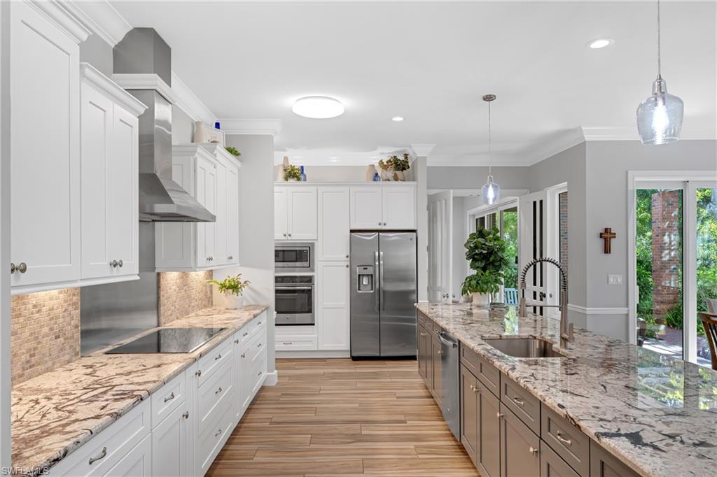 PINEHURST ESTATES - Residential