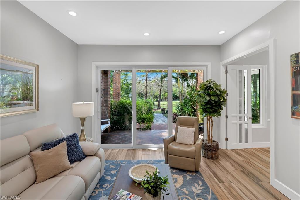 PINEHURST ESTATES - Residential